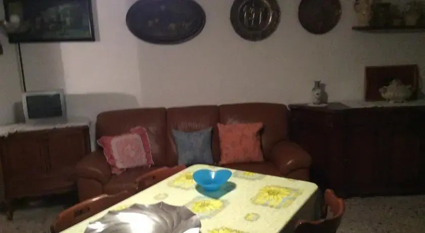 Holidays Apartments & Rooms