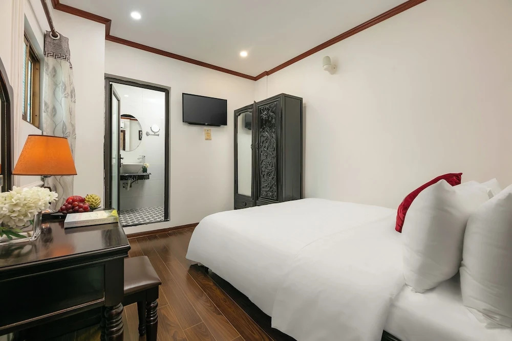 Silk Castle Hotel & Spa - Hanoi Old quarter