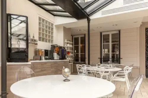 Hotel Jean Moët