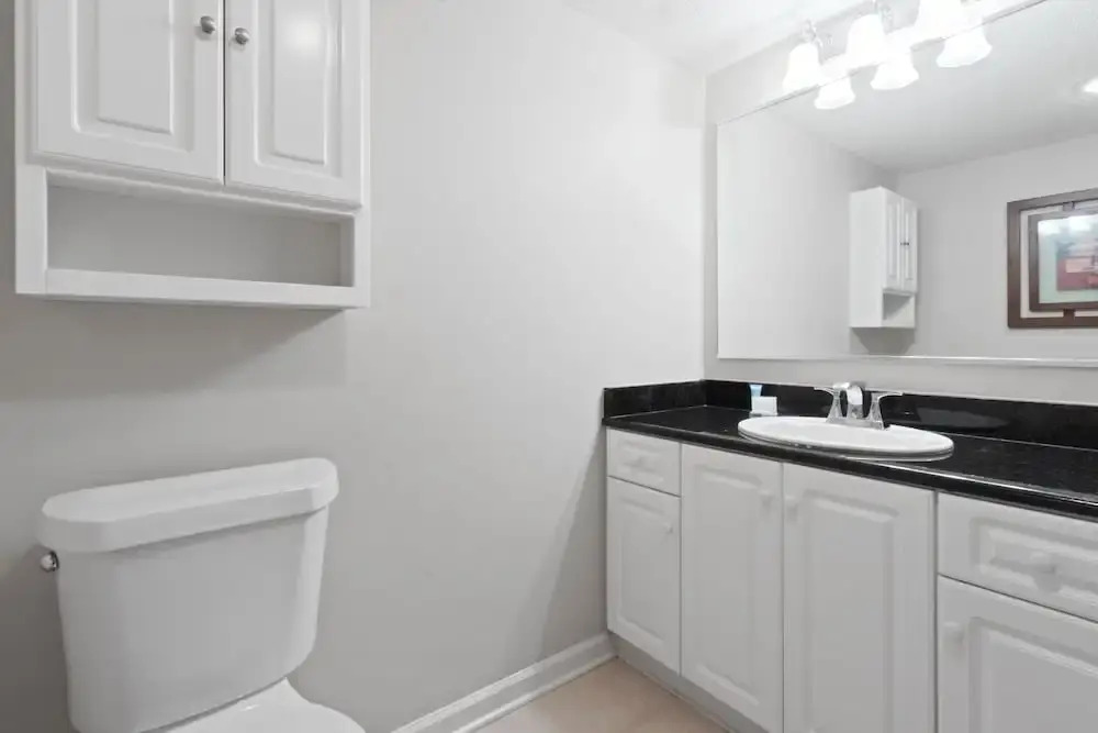 Yacht Club Villas #1-403 2 Bedroom Condo