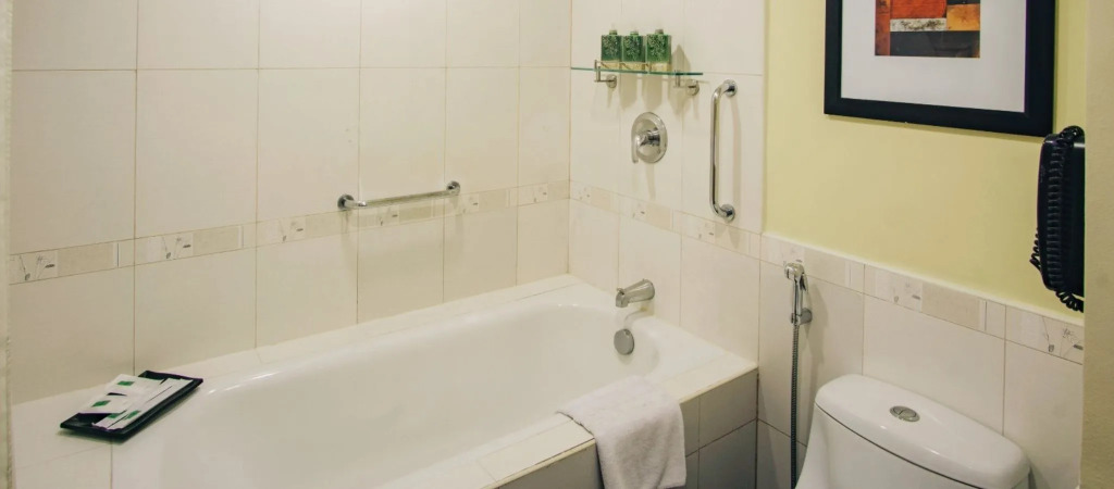 Greenhills Elan Hotel Modern - Newly Renovated