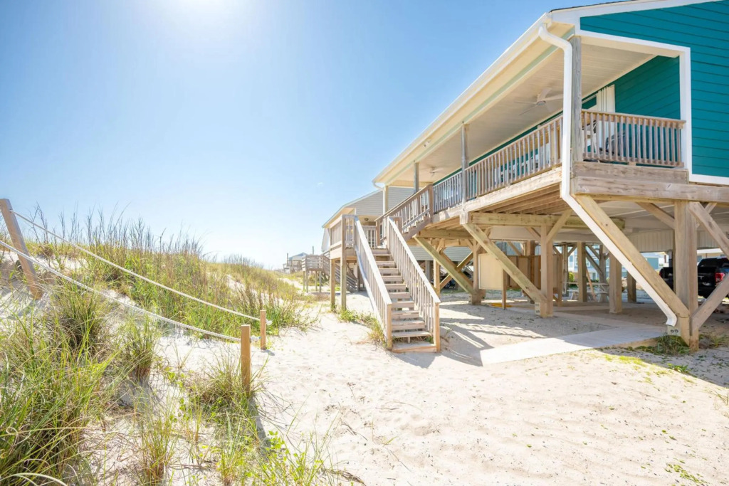 Into The Mystic by Oak Island Accommodations