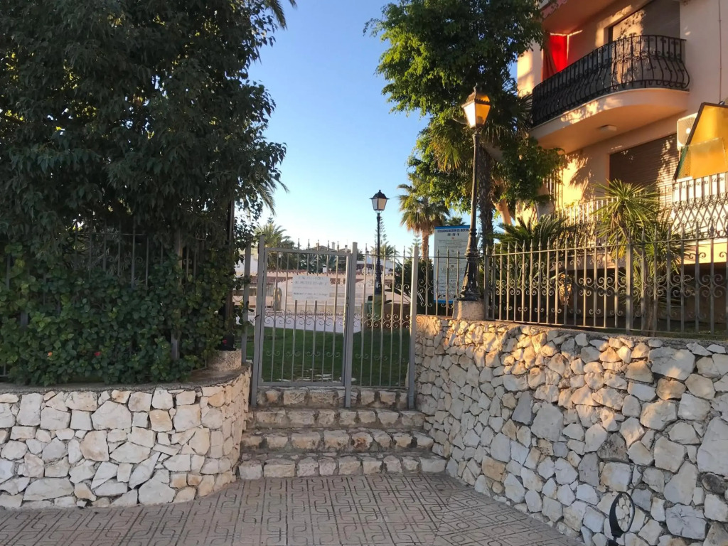 Estudio en Dénia con piscina y wifi privada, a 100 m del mar