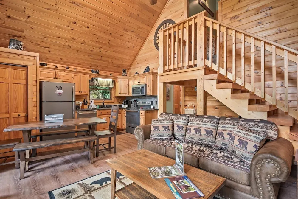 On Smoky Pond - 3 Br Cabin