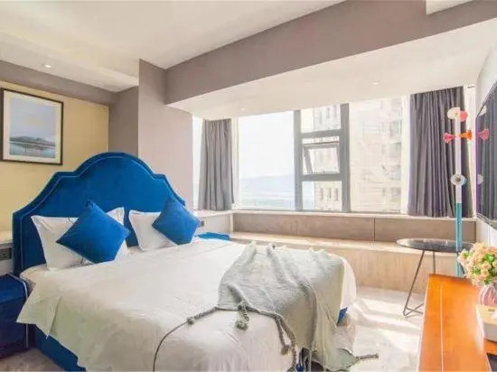 Xiangjiang Xiaozhu Hotel (Changsha Wuyi Plaza)