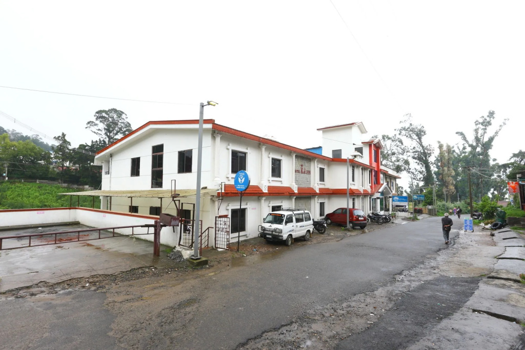 OYO 9183 RJ Inn