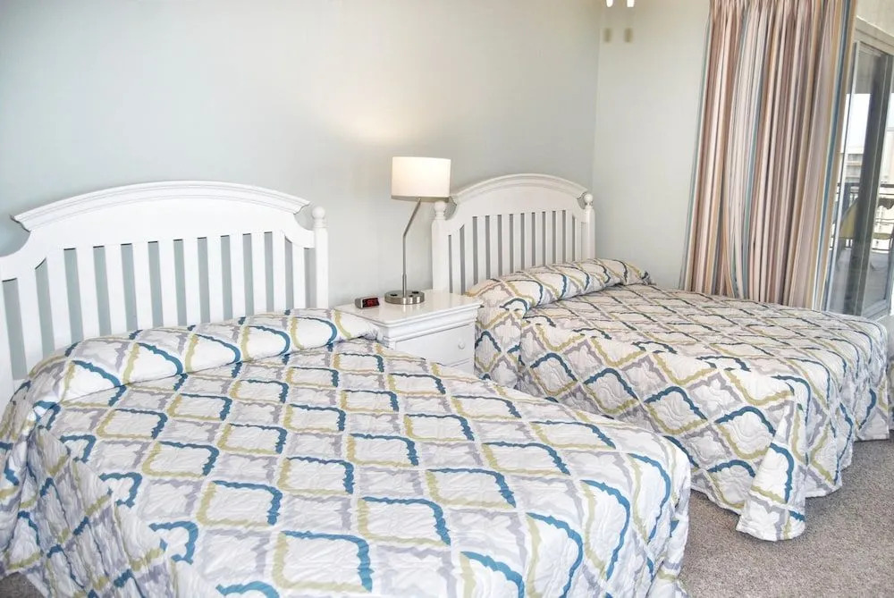Brighton Tower 1909 3br 3ba Oceanfront 3 Bedroom Condo by RedAwning