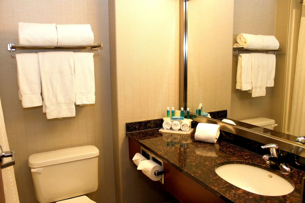 Holiday Inn Express Hotel & Suites Sherwood Park-Edmonton Area by IHG