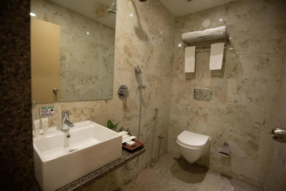 Tripli Hotels Shourya Residency