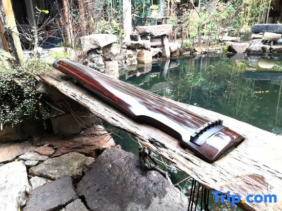 Yueshang Zen Space Homestay (Tongli Ancient Town Branch)