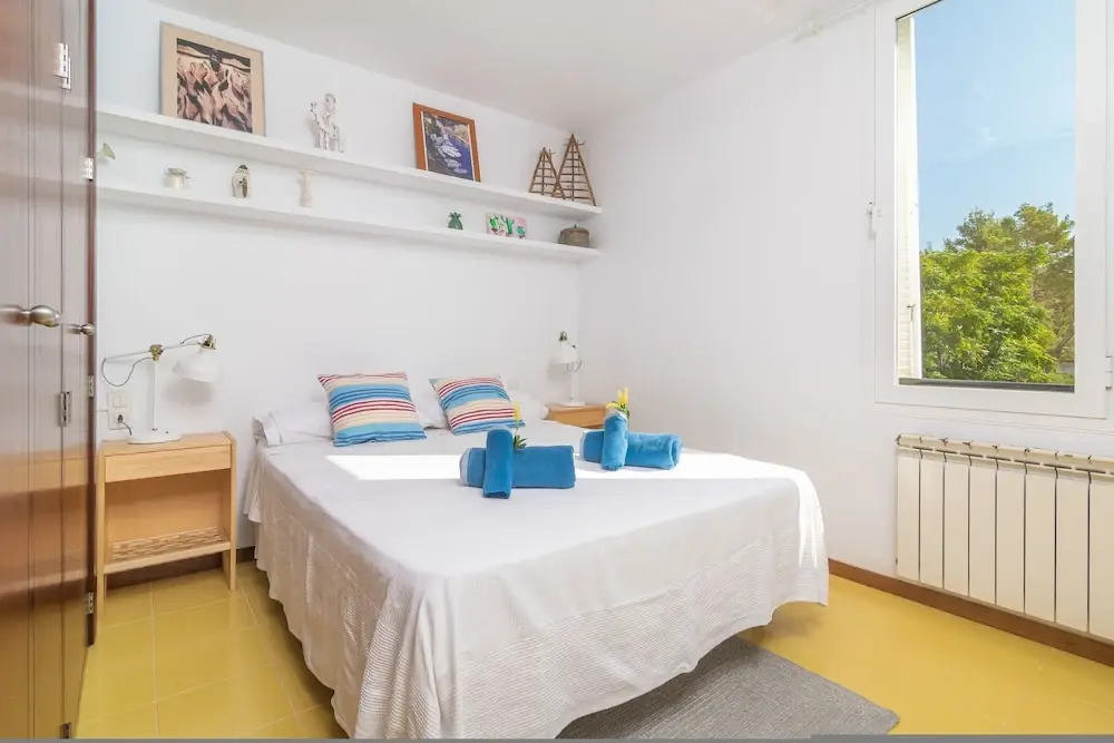 Mirella in Mallorca With 2 Bedrooms and 1 Bathrooms
