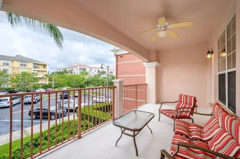 2 Bedroom Premium [cdc Compliant] L 2006 Condo