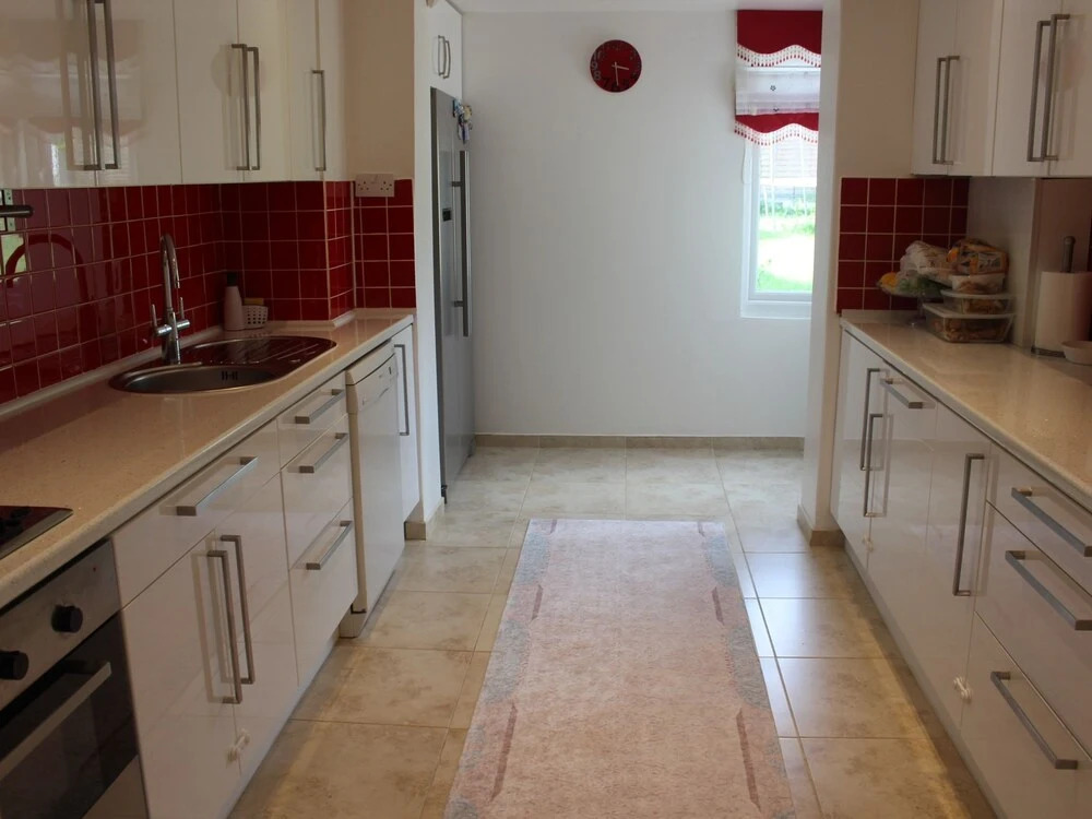 Lovely 3 Bedroom House With Large Garden