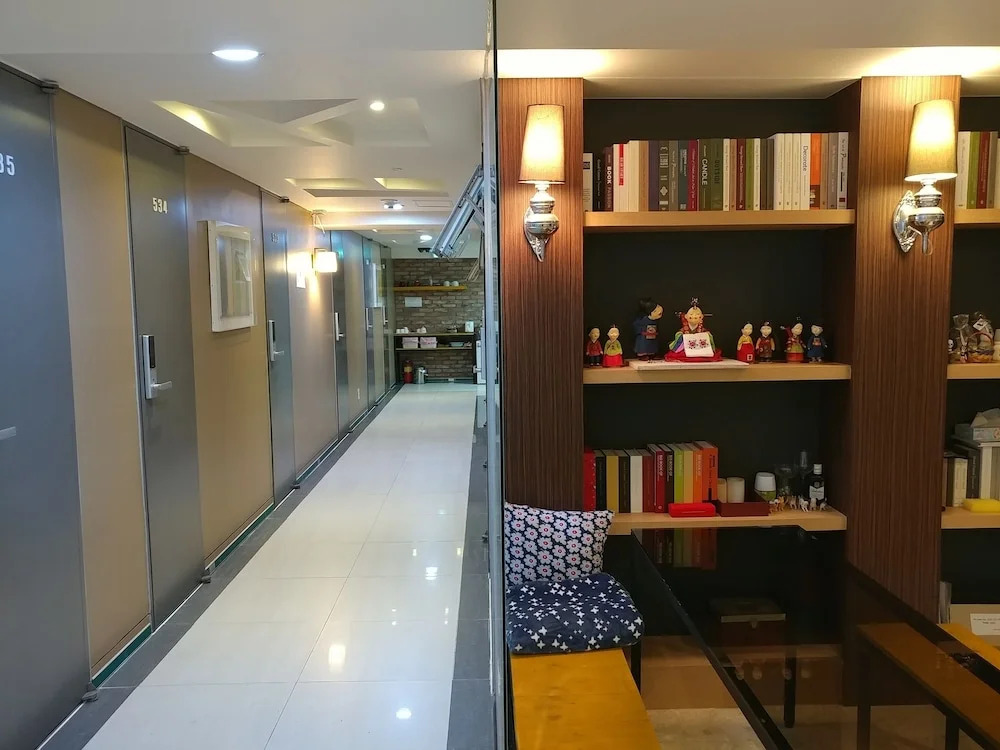 Star Guest House