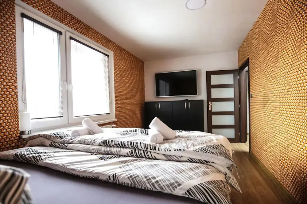 Villa in Fren tát near Ski Resorts & Jacuzzi