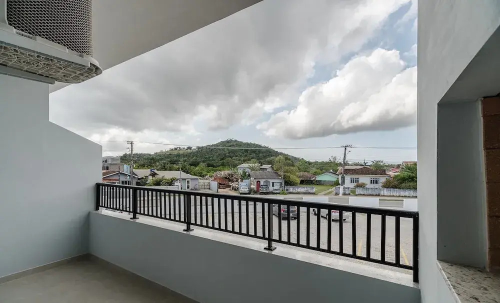 RRC - Condominium Near the Airport