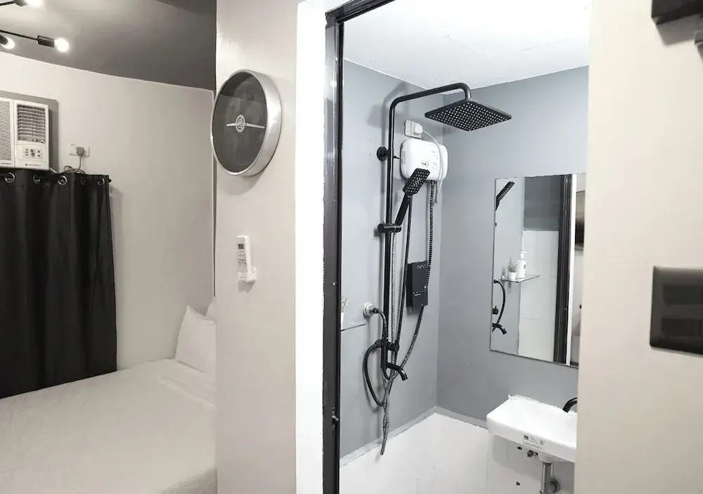 mySTAY Hotel BGC South