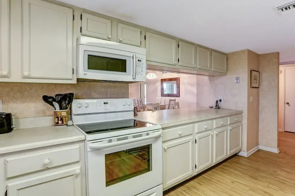Oceanfront Condo with Spacious Patio and Private Walkway to the Beach