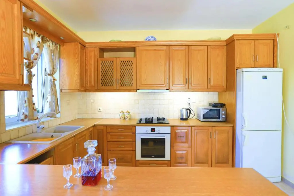 Villa Lemonita: Brand new, sea views, WiFi, near Loggos