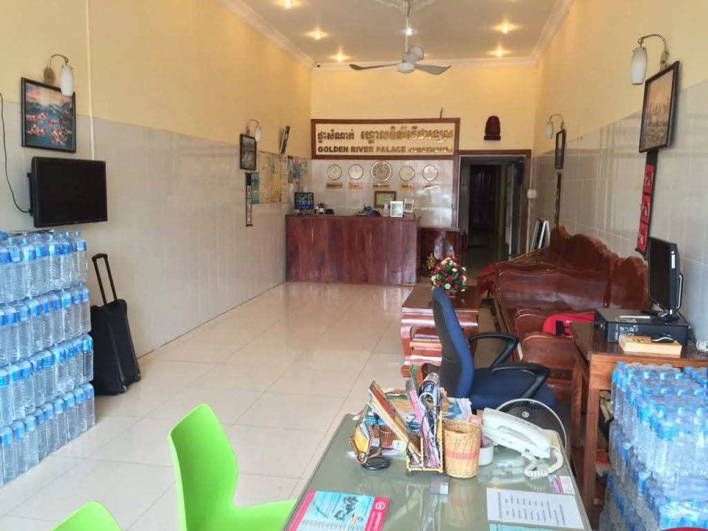 Golden River Palace Guesthouse