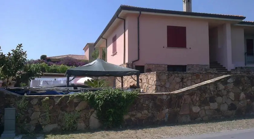 Casa Vacanza The Swing Lu Fraili
