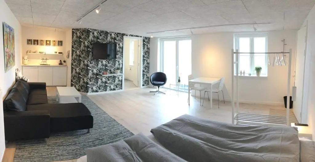 Lucky 3 Apartments