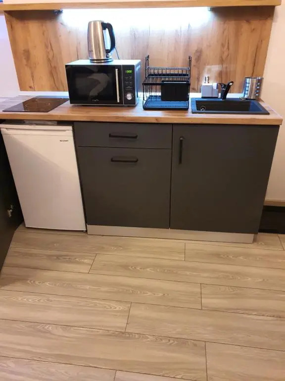 FAMILY STUDIO