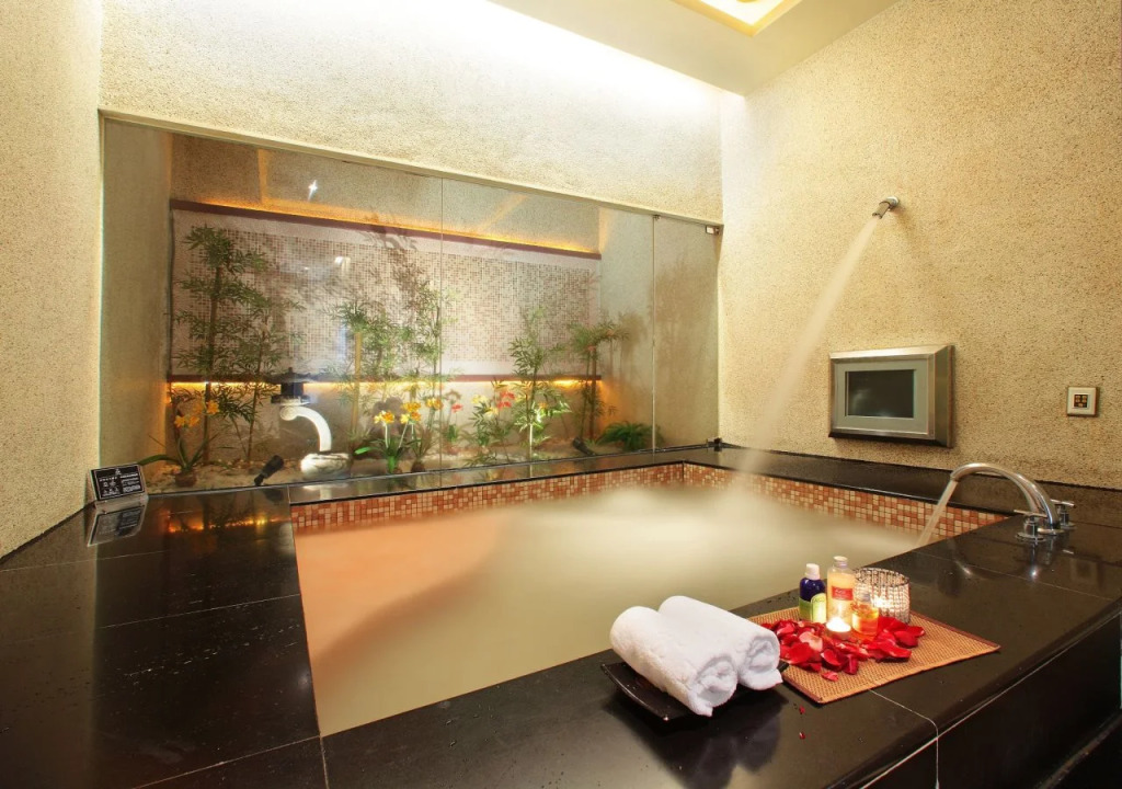 Dongfeng Motel