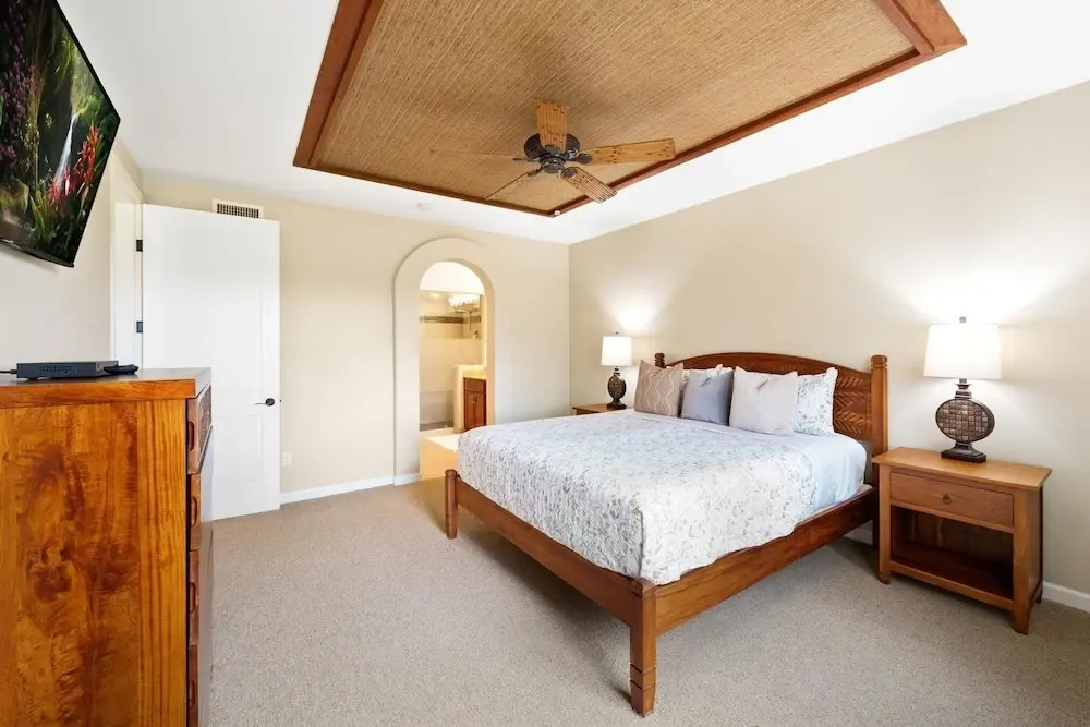 Waikoloa Beach Villas F22 2 Bedroom Condo by RedAwning