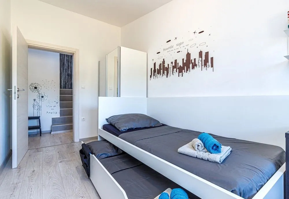 Family Friendly House Kacana - Happy Rentals