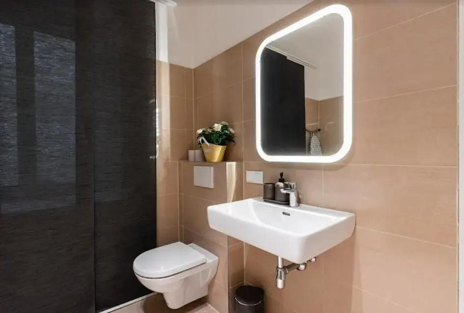 Authentic apartment next to Schwedenplatz