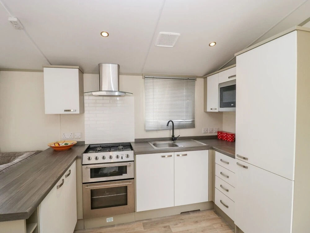 18D Shorefield Country Park