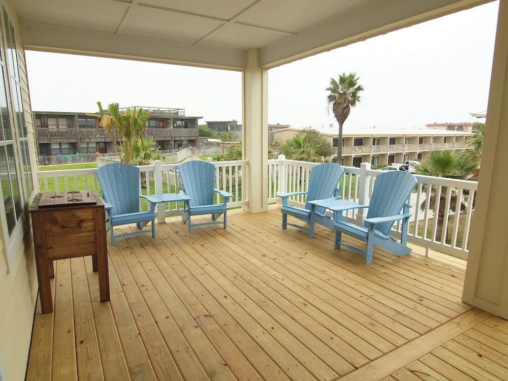A Shore Thing Bb903 5 Bedrooms 4.5 Bathrooms Home
