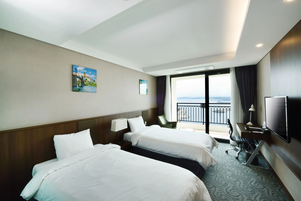 Ramada by Wyndham Gangwon Sokcho