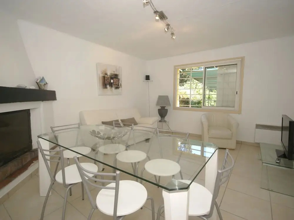 Cozy Holiday Home in Ramatuelle With Garden