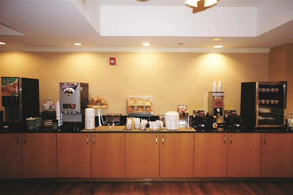 La Quinta Inn And Suites Sarasota