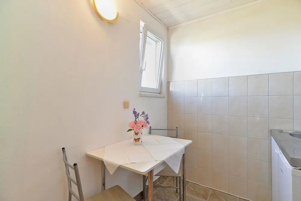Apartment 1631