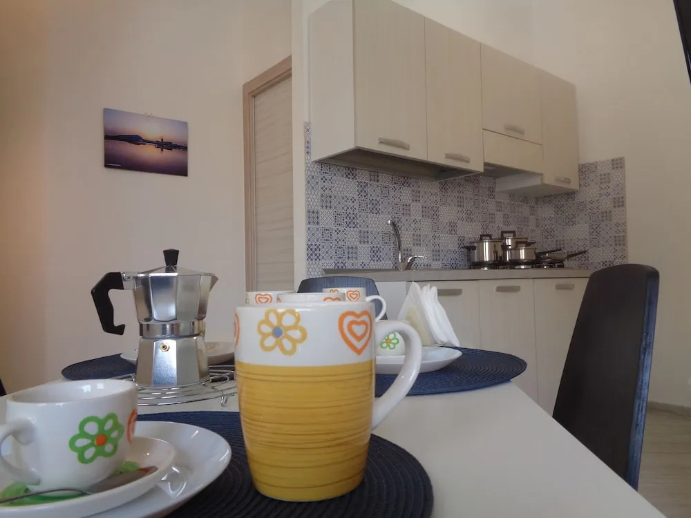 Eryx Apartments