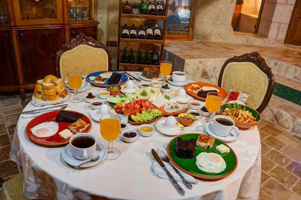 Gibos Cave Hotel