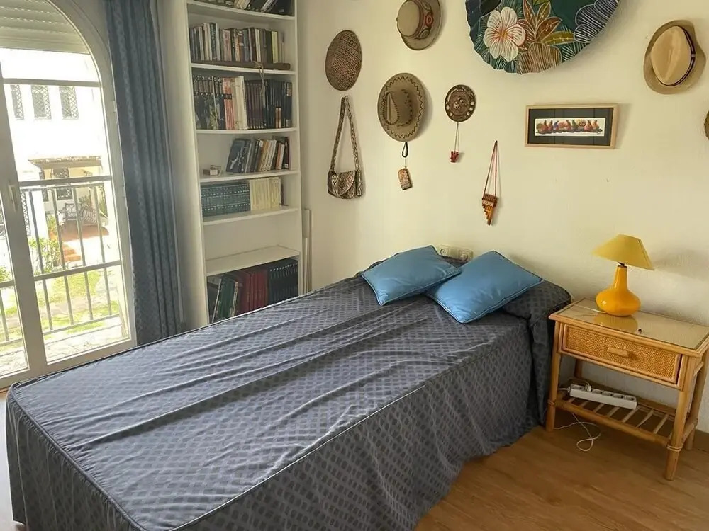 Spacious house with private pool next to Golf Club