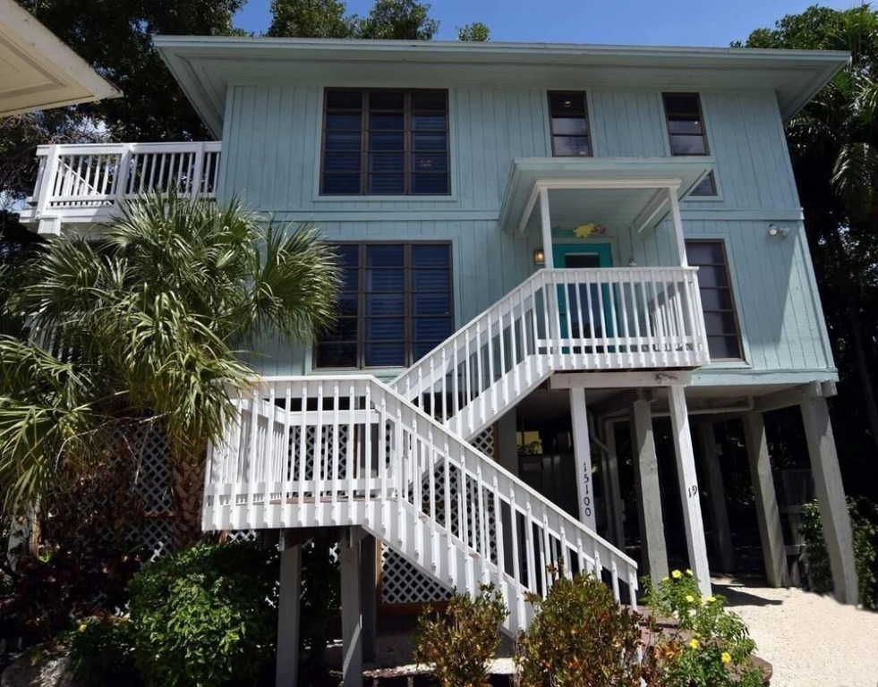 Sunset Captiva 19 2 Bedroom Home