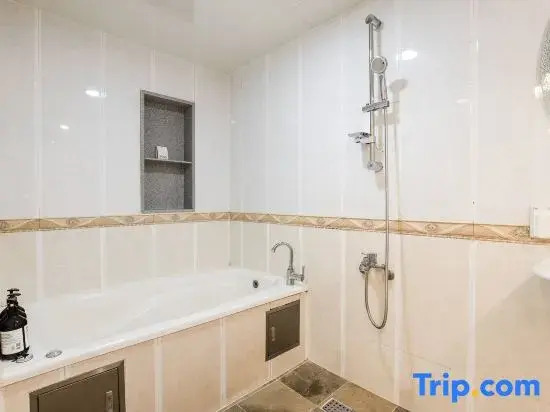 Yeongdeungpo Komodo Hotel