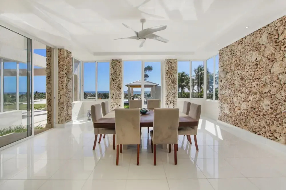 Stunning 6BR Villa With Ocean View in Cap Cana