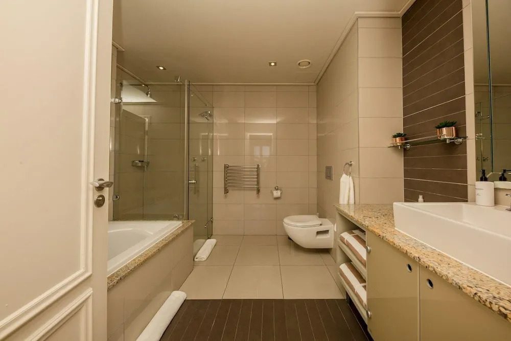 Green Point Apartment Walking Distance to Stadium 407 Royal