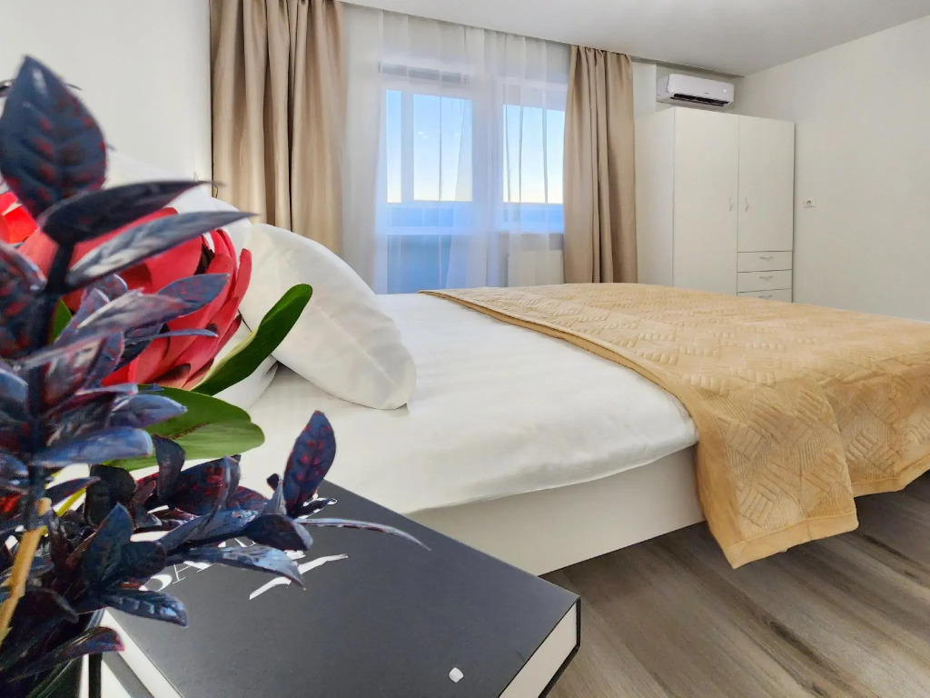 Comfort Home на улице Петра Ломако