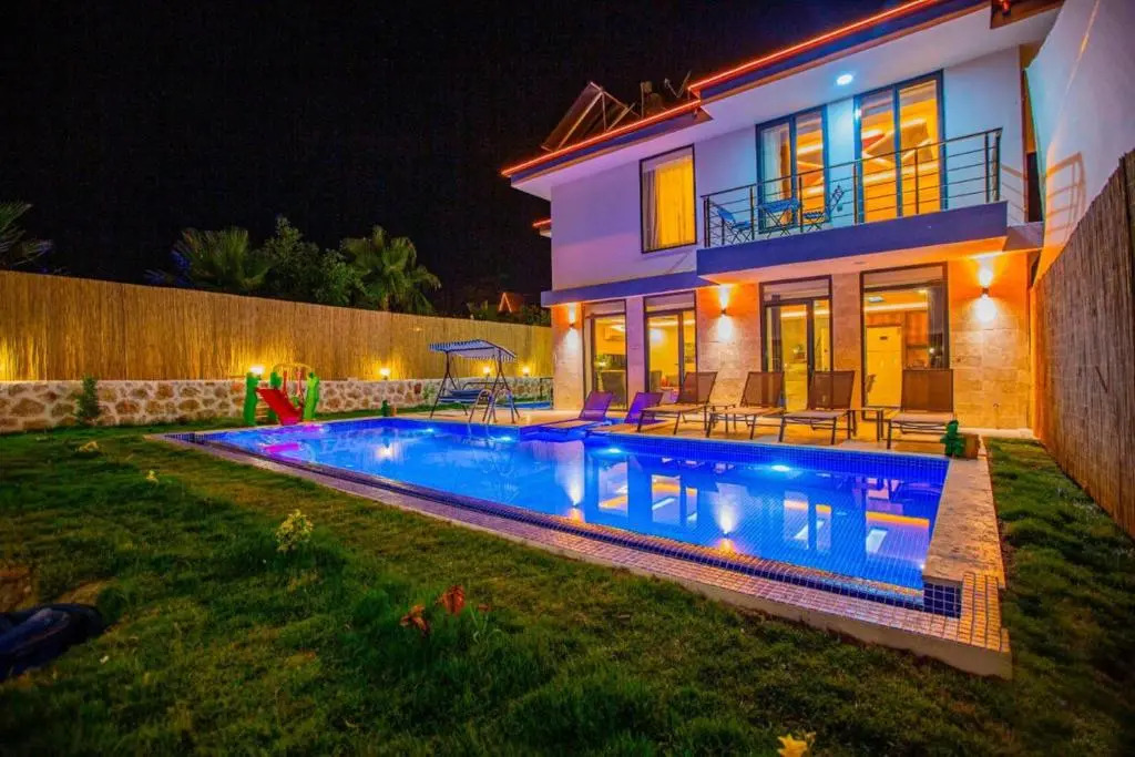 Fabulous Villa With Pool in Kas