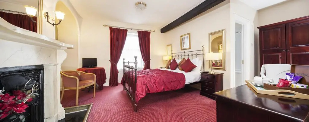 George Hotel