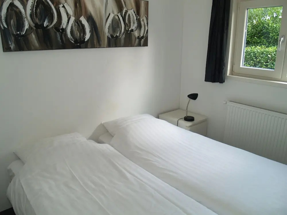 Modern Chalet With Wifi in the Green Achterhoek
