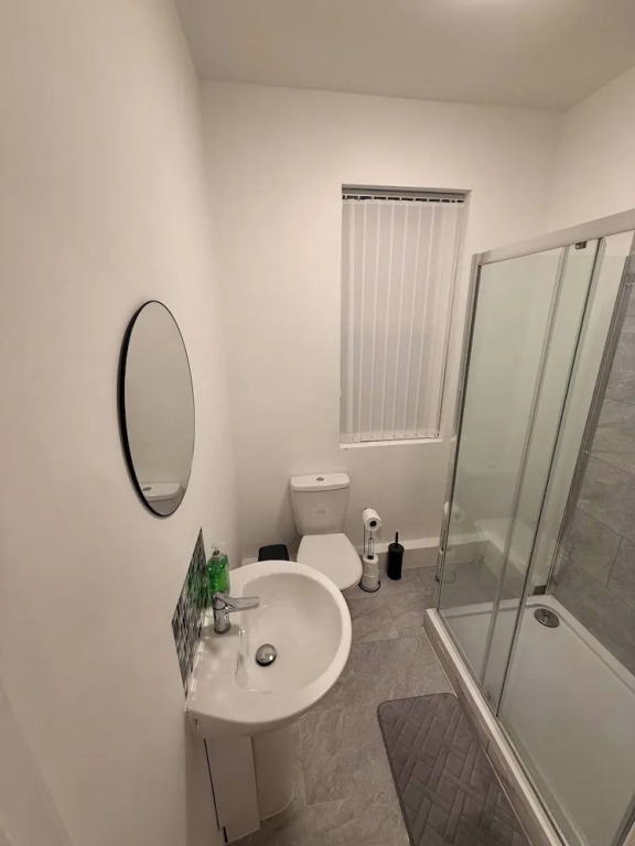 Stylish Dream Home With 4 En-suite Bedrooms