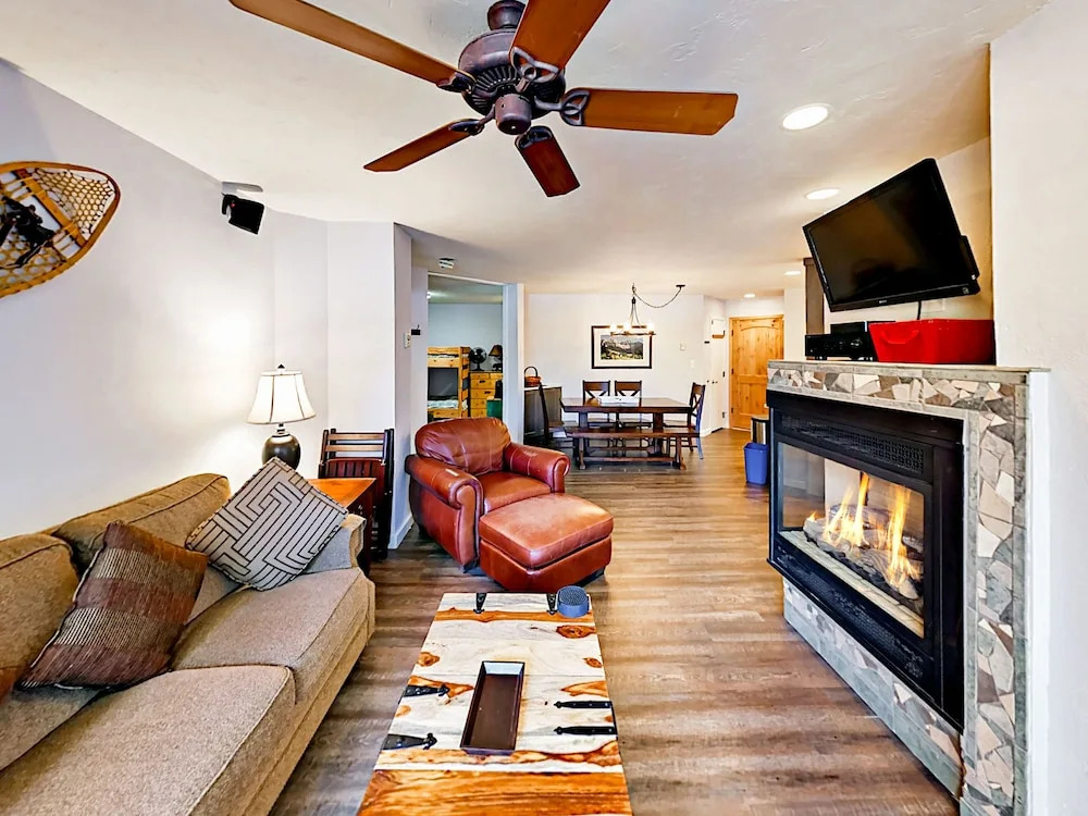 2800 Village Drive Condo Unit 1101 3 Bedrooms 3 Bathrooms Condo
